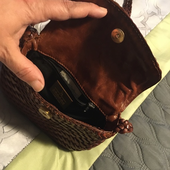 versace vintage Over The Shoulder bag. - Picture 3 of 4